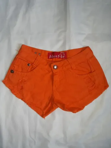 Short número 38
