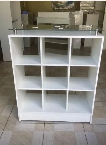 BALCÃO VITRINE COLMEIA COM VIDRO SUPERIOR - NOVO - ENTREGA RÁPIDA