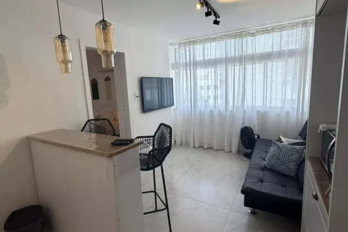 Centro - Apartamento Mobiliado para Locação Praticidade e Excelente Localização!