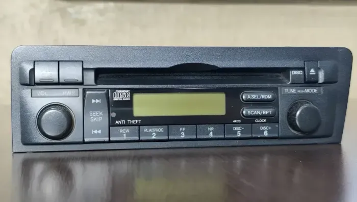 ádio Som Am Fm Cd Player Honda Civic 2001 A 2006 Original