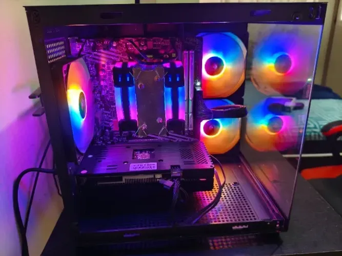PC GAMER COM MONITOR 24" MOUSE ,TECLADO E CAIXINHA DE SOM 2.999