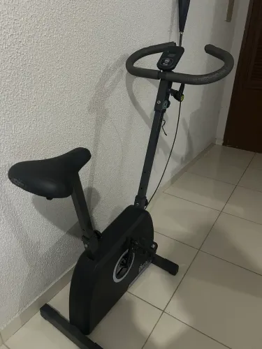 Bicicleta Ergométrica EX500 da Dream Fitness.