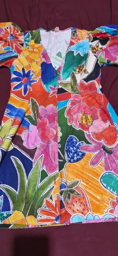 Vestido,chita curto farm tam P , forma grande veste M