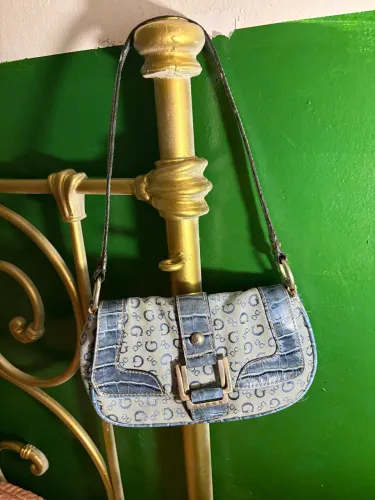 Bolsa guess original 