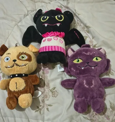 Monster High lote pets pelúcia Draculaura Clawdeen e Frankie