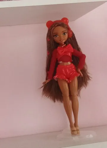 Barbie dream besties teresa completa com caixa