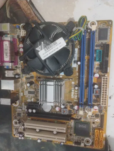 Placa mãe IPM41-03