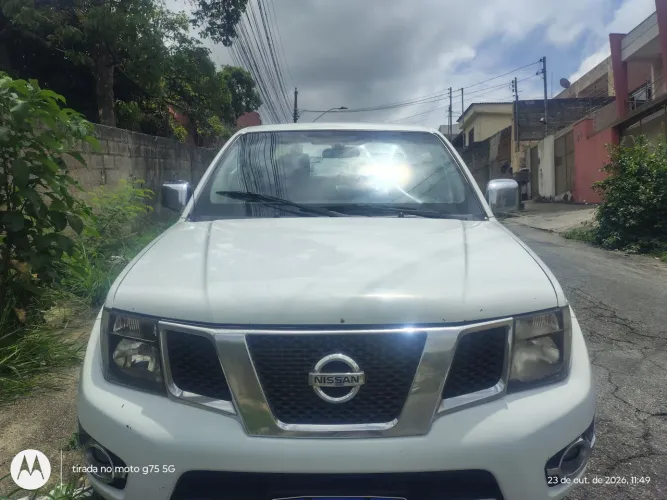 Nissan Frontier Platinum CD 4X4 2.5 TB Diesel 2014