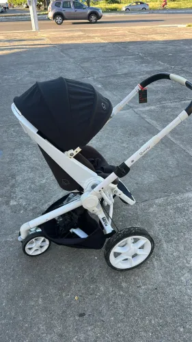 Carrinho de bebê Quinny mood