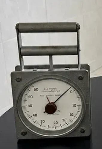 Dinamômetro Crown manual