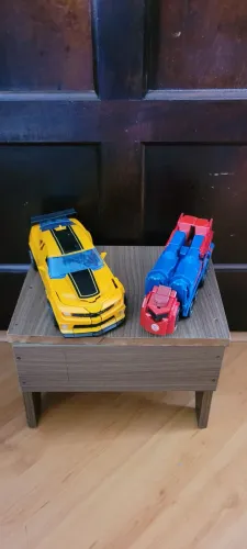 Vendo kit Carros Transformers