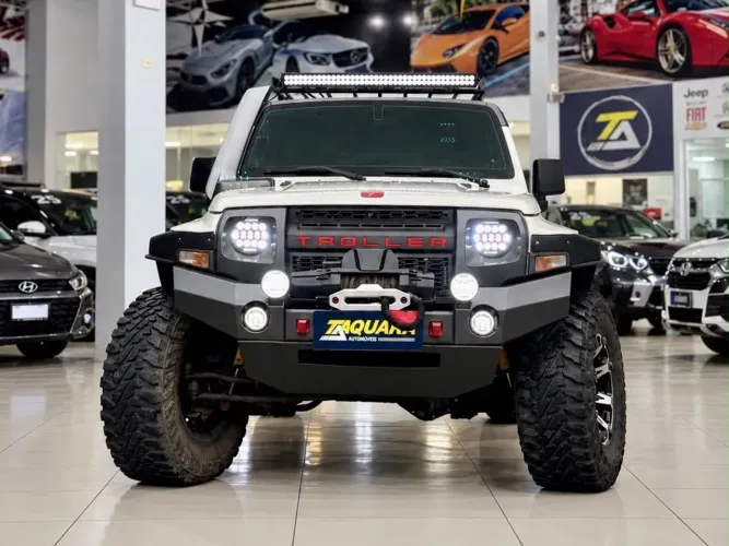 Troller T-4 4X4 3.2 20V TDI Cap. Rígida Diesel 2016