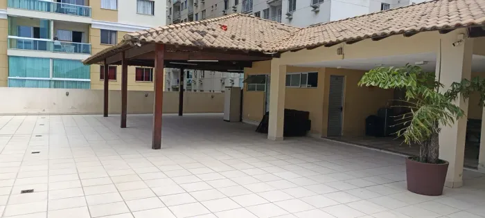 Apartamento condomínio Pacífico 