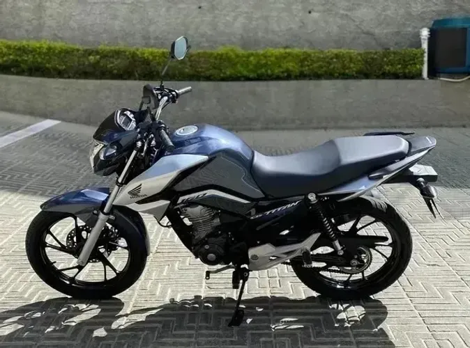 Titan 160 2022 vendo no boleto