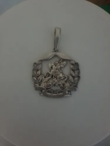 PINGENTE DE PRATA SÃO JORGE 