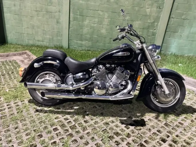 Moto custom Royal Star 1300cc
