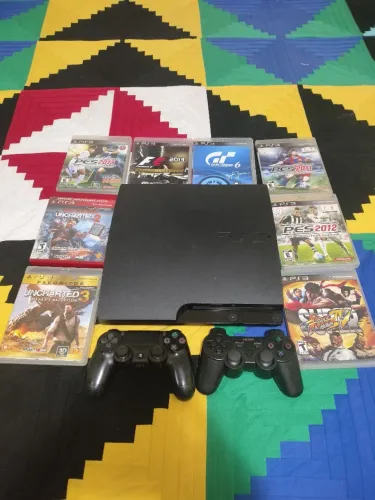 PS3 500gb + 100 jogos originais + controle PS4 