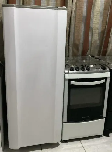 Geladeira e fogão