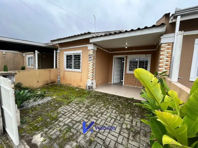 Casa a venda na praia de Pontal do Paraná.