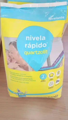 2 Sacos de argamassa niveladora quartzolit top de linha 