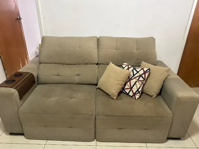 Sofá 2 lugares retrátil e reclinável 1,80m