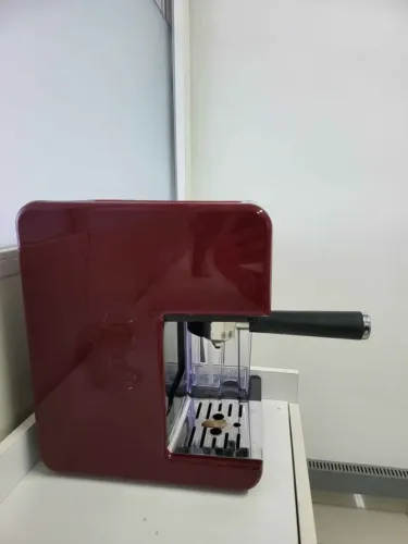 Cafeteira Espresso Oster PrimaLatte Vermelha + Acessórios