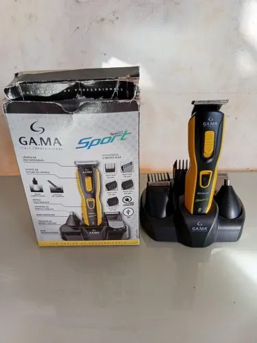 Máquina de cortar cabelo Gama Itália Completa Nova!