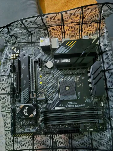 Placa-mãe ASUS TUF Gaming B550M - Completa | Com Caixa e Nota Fiscal