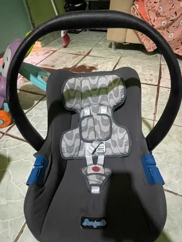 Bebê conforto burigotto