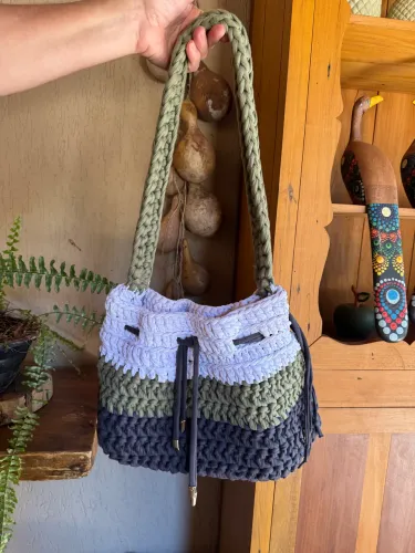 Bolsa saco de crochê