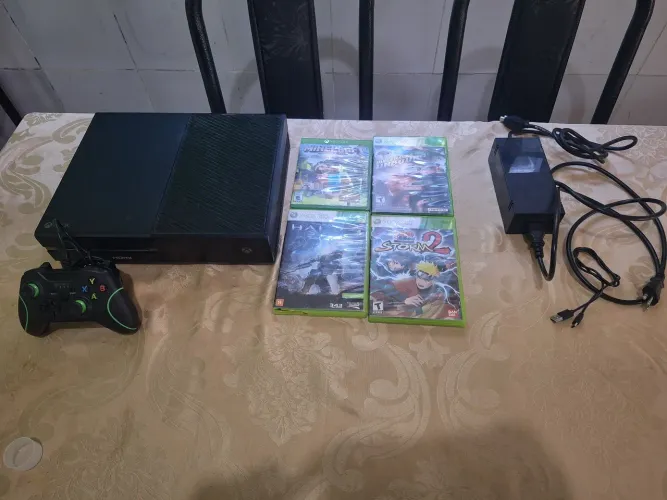 Xbox one 1TB Completo limpeza e troca de pasta térmica feito