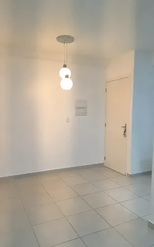 ALUGO APTO - 2 QUARTOS CONDOMÍNIO SMART ARVOREDO