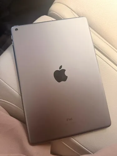 VENDO IPAD 9 64GB ESTADO DE NOVO