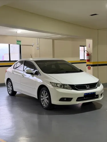 Honda Civic Sedan LXS 1.8/1.8 Flex 16V Aut. 4P 2015