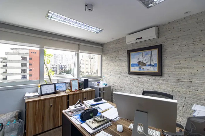 Sala comercial na Rua Jandiatuba, 143 - 904 140 m²