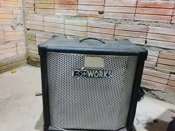 Amplificador - A/C Works Bass CB-100