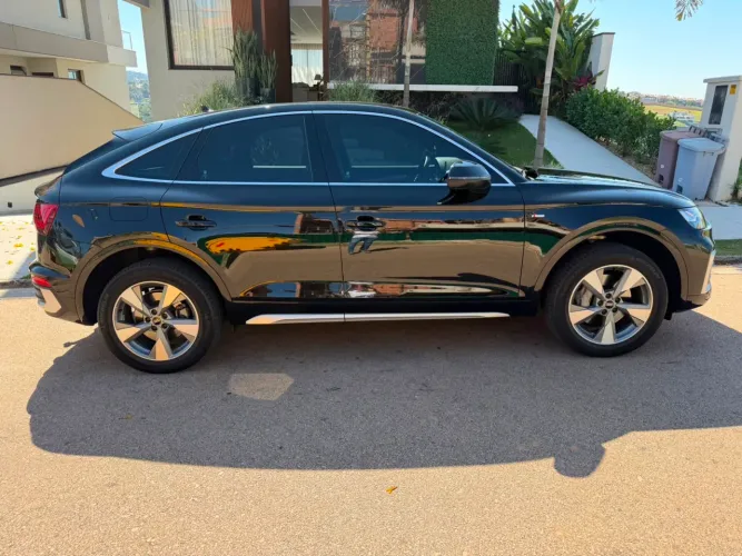 Audi Q5 SB Perf. 2.0 TFSIe S.tr. QT (hib.) 2024