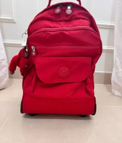 mochila kipling rodinha + costas