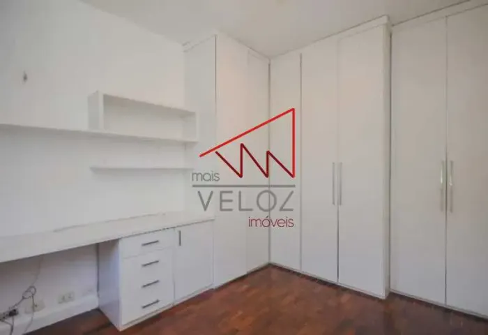 Apartamento : / Residencial / Leblon