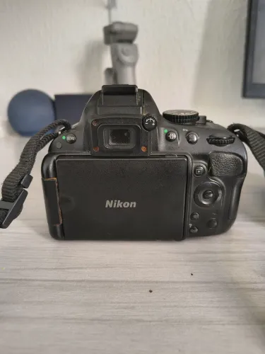 Câmera Nikon D5100