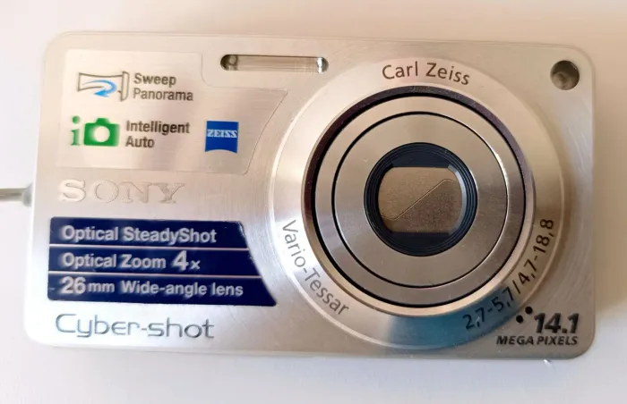 Câmera Digital Sony Cyber-shot - Excelente estado