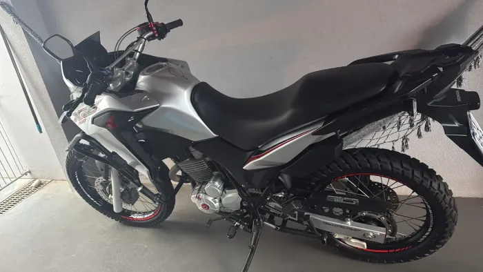 Vendo Xre 300