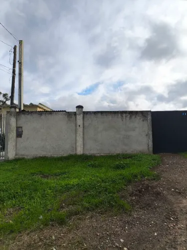 Aluga-se terreno