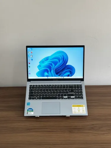 NOTEBOOK ASUS I3-12ª, 8GB RAM, SSD NVME 512GB - Entrego