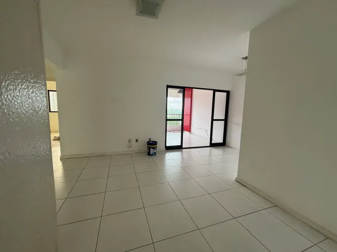 Otimo apartamento com 3/4 sendo 1 suite com 89m2 perto do salvador shopping