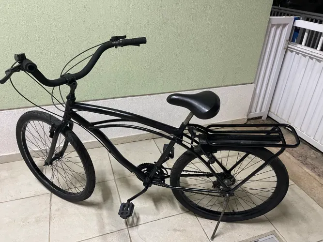 Bicicleta praiana aro 26 e com 21 marchas. toda revisada. Novinha. Só pegar e andar