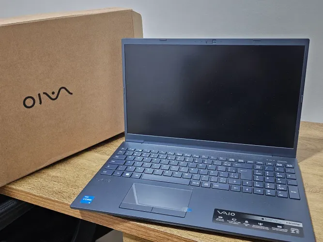 Vaio Fe15 i5 1135G7 + 8Gb Ram e 512 SSD - Pouco usado