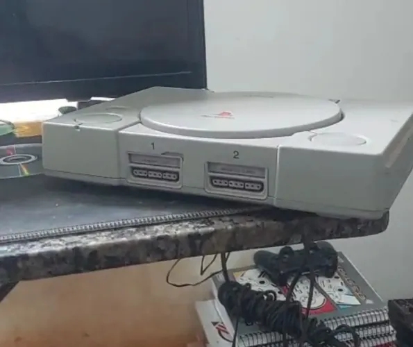 Playstation 1 funcionando perfeitamente R$ 600