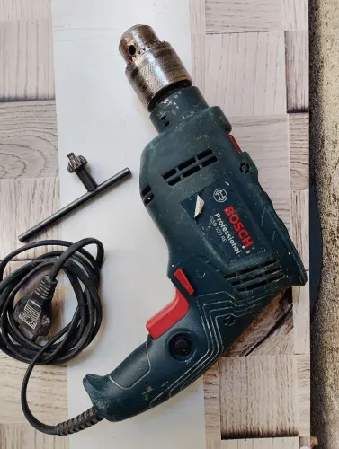 Furadeira De Impacto Profissional Gsb550re - 550w Bosch
