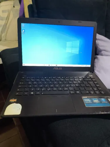 Notebook Asus . 250$